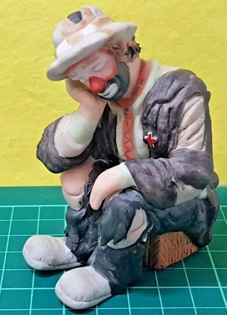 Vtg Emmet Kelly Jr Flambro Hobo Clown Sitting On Box Collectible 4 Inch Tall