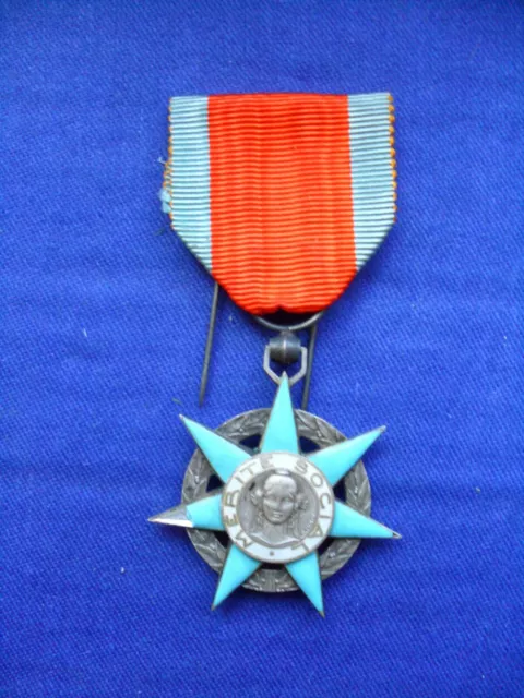 French Medal Order of Civil Merit,  Ordre du Mérite Civil, FREEPOST