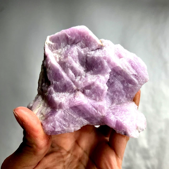 Kunzite Rough Lot 7.2Lbs Aaa Quality From Nigeria 2