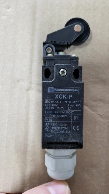 Sourcing Map Grenztaster XCK-P - 240VAC 3A Moment-Schalter Mit Rollenstößel Für Maschinen