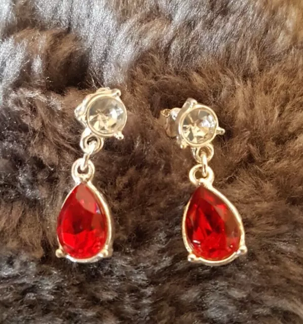 Avon Costume Jewellery Earrings Red Sparkle Teardrop Silver Tone Studs