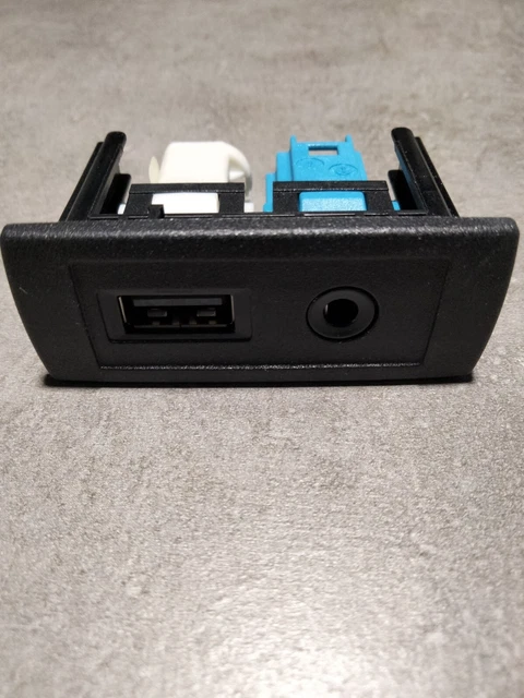Adaptateur USB AUX Pour Peugeot/Citroën - Réf. 96647952XT, 96671143XT - Port USB De Recharge Voiture - 9