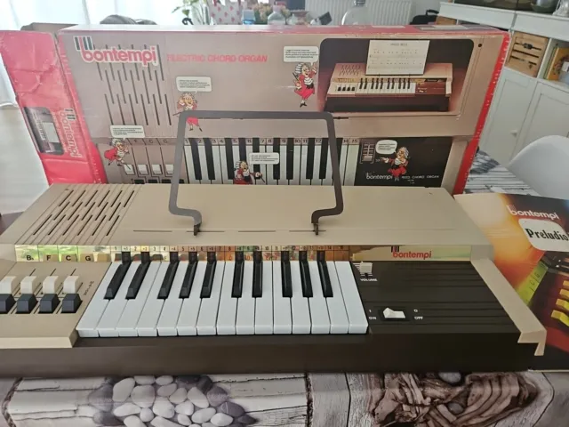 bontempi Electric Chord Organ