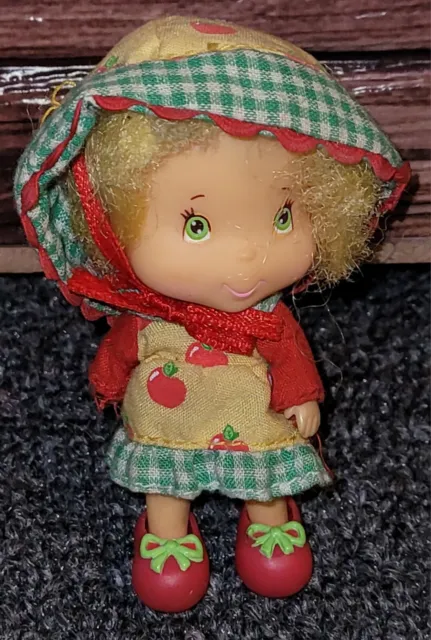 Strawberry Shortcake 3" Apple Dumpling Doll Bandai 2002 Outfit Mini Blonde