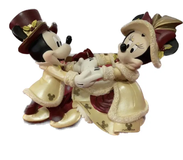 NWT Victorian Mickey & Minnie Ice Skating Christmas Ornament- Park Exclusive