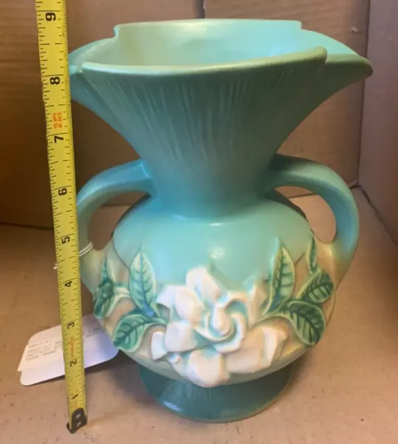 Old Vintage ROSEVILLE Pottery Green & White GARDENIA Double Handle VASE 684-8"G