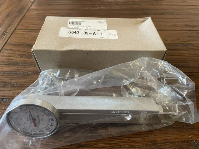 LDI G640-05-A-1 Back Mount Redline Sight Gage Gauge With Dial Thermometer