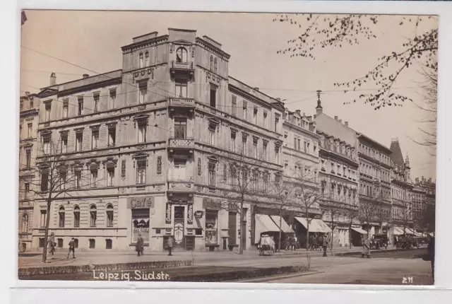 87056 Foto Ak Leipzig Südstrasse mit Geschäften um 1910