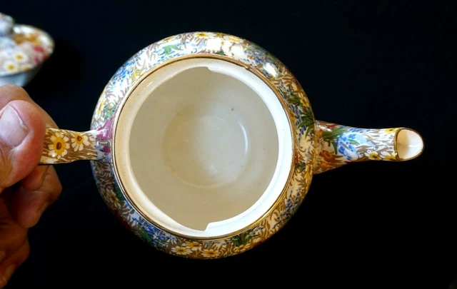 Beautiful Royal Winton Grimwades Chintz Marguerite Gold Teapot 3