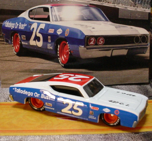 Hot Wheels 2-Pack Car Culture '69 Ford Torino Talladega/'66 Chevelle Hot Wheels 2-Pack Car Culture '69 Ford Torino Talladega/'66 Chevelle
