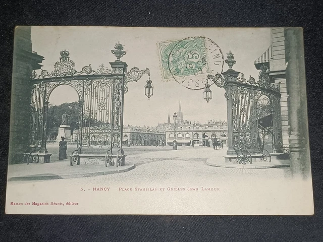 CPA - NANCY - Place Stanislas et Grilles Jean Lamour