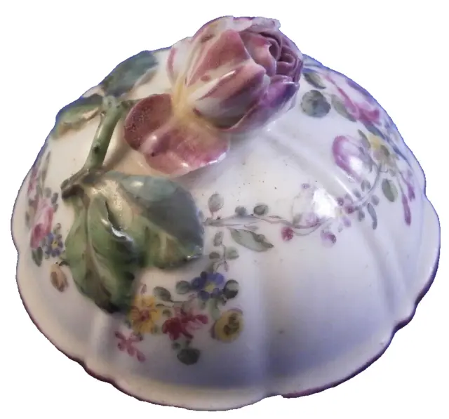 Ancien 18thC Mennecy Porcelaine Floral Lid Porzellan Deckel Français Souple