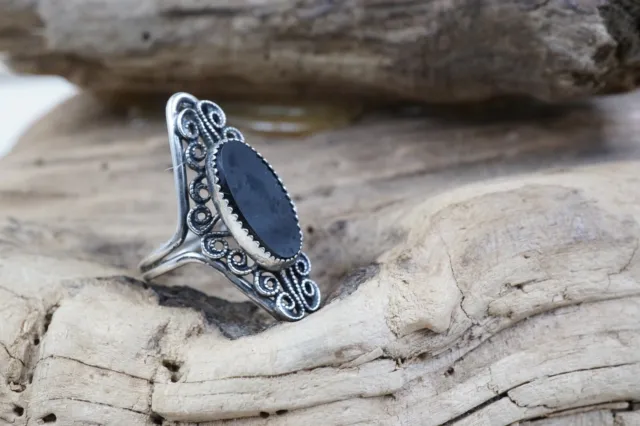 BEAU Signed Sterling Silver Onyx Filigree Ring Sz Adjustable. 7