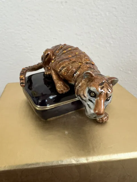 VTG RARE EUC RUCINNI Tiger Enamel Jeweled Crystals Trinket Box Original box