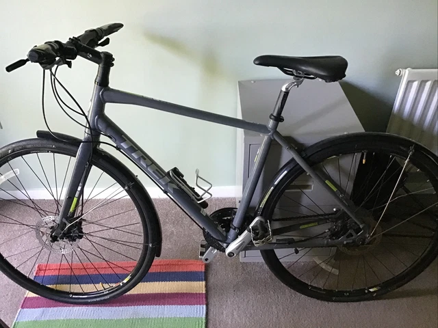Trek 7.4 hybrid discount