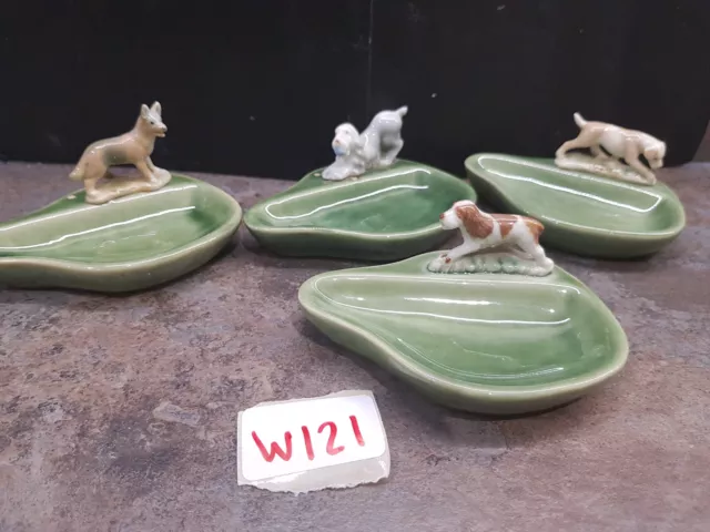 Wade Green Base Pin Dishes with dogs attached. see description. (W121)