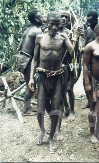 altes Foto Belgisch-Kongo 1956, Jäger mit Pfeil und Bogen, 10x15cm