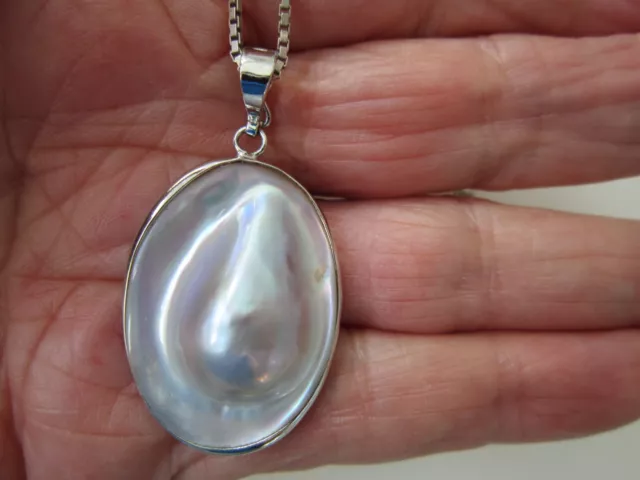 Vintage Sterling Silver Blister Mabe Pearl Pendant Necklace 18" L   9.7 G