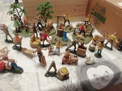 LOTTO PRESEPE NARDI IN PLASTICA SCALA 1:32 