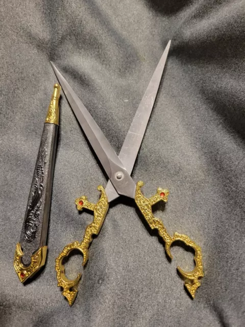 https://www.picclickimg.com/BusAAOSwD6plPdON/New-10-Medieval-Renaissance-Scissors-Vintage-Style-DaggerSheath.webp