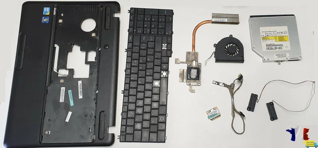 Lot De Pièces Plastique Originales Pour Toshiba Satellite L850-1LZ - Bas De Caisse, Cadre Écran, Repose-Poignet