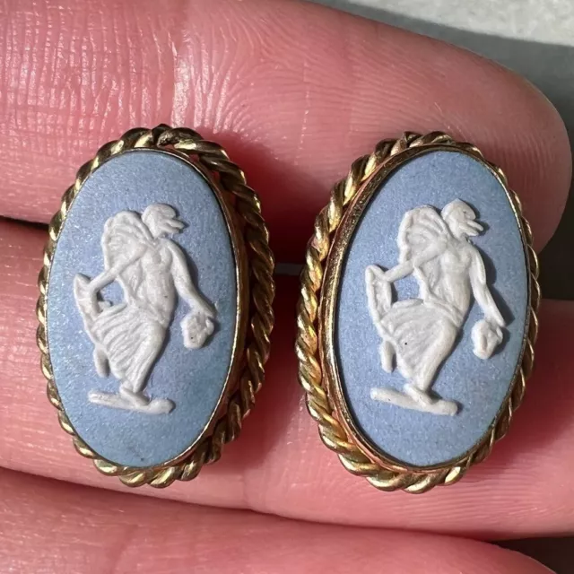 Vintage 14 kt Gold Filled Signed Van Dell Blue Cameo Estate Stud Earrings