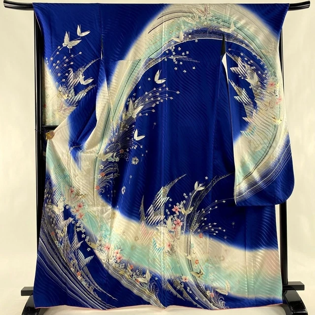 Japanese kimono SILK"FURISODE" long sleeves, Gold leaf, Birds, Plant,L5' 7".3130