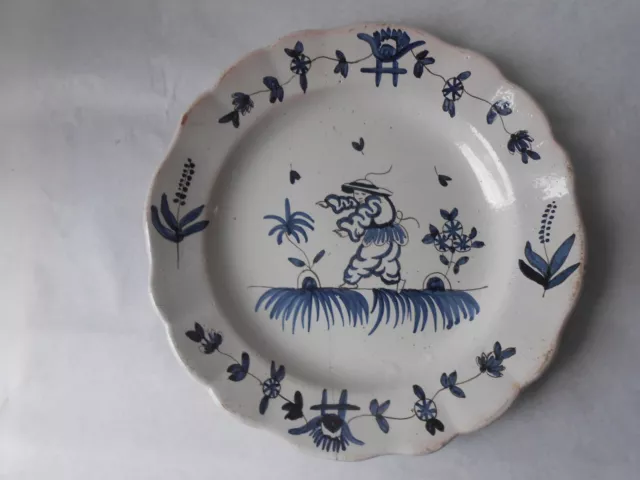 Ancienne assiette faience  France ou Delft. 18/19ème. Antique  plate. Pottery
