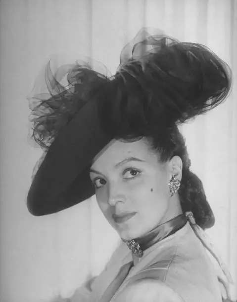 Mexican film actress Maria Felix posing sophisticativly 1940s Old Photo