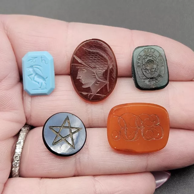 Lot Of 5 Antique Carved Intaglio Seals Inc Carnelian Turquoise? Glass 7g