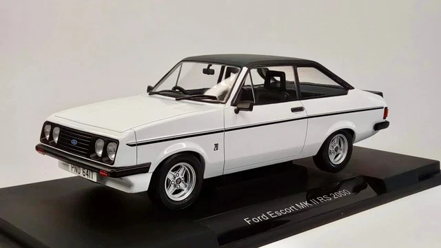 FORD ESCORT RS MK1 2000 de 1973 MCG 1/18 EUR 62,00 - FR