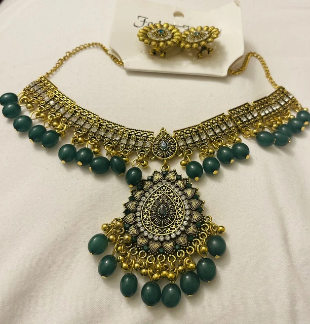 Pakistani, Indian jewelry Kundhan sets for women.  Black Friday Special Offer.