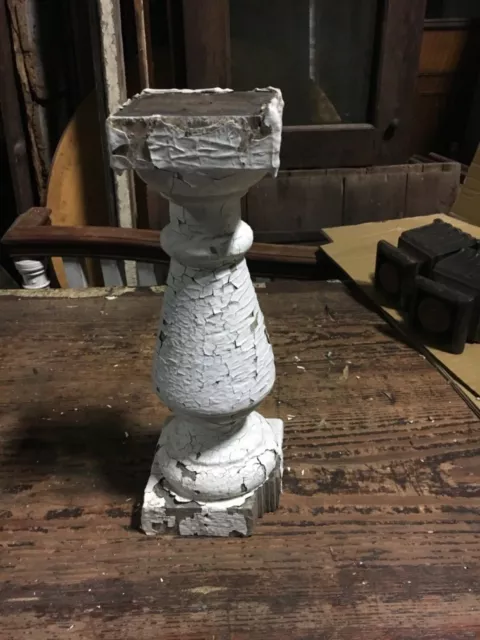 HUGE turned Victorian baluster chippy paint 16.5" high x 4.5/5.5" sq chiped edge