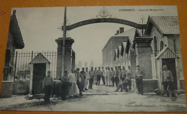 CPA Commercy Quartier Marguerite Animée Caserne Régiment  Militaires tampon 1909