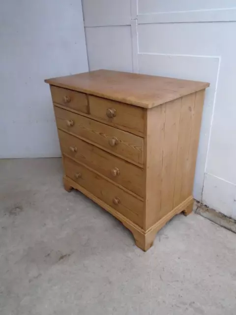 A Superb Heavy Original Georgian Antique / Old Pine Waxed Chest of Drawers