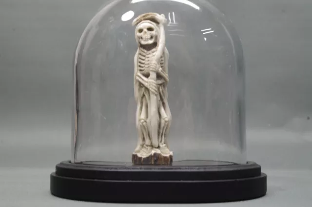 Tödlein Schnitzerei Skelett Wunderkammer Memento Mori  Sensenmann Gothic