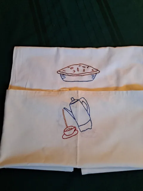 Lot of 2 Vintage Embroidered Cotton Tea Towels Dish Kitchen