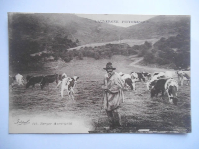 CPA "L'Auvergne pittoresque - Berger auvergnat"
