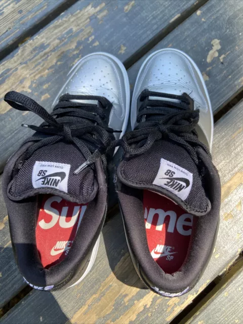 Size 10.5 - Nike SB Dunk Low QS x Supreme Metallic Silver 2019 Size 10.5 - Nike SB Dunk Low QS x Supreme Metallic Silver 2019