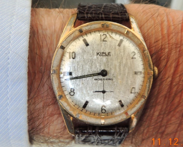 VINTAGE MONTRE ENFANT Marque Kiple Pif Et Hercule Bleu Fonce Nos 1980 Ecran Lcd EUR 14,99 - FR