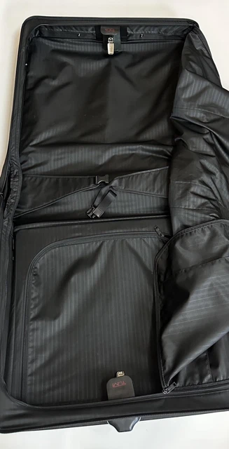 TUMI ALPHA 22036DH Black Wheeled Garment Bag 10