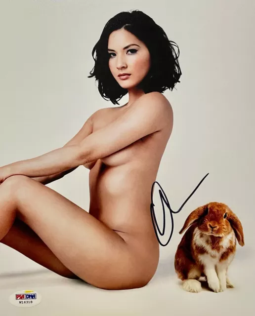 OLIVIA MUNN Autograph SIGNED 8x10 PHOTO Rabbit PSA/DNA CERTIFIED AUTHENTIC