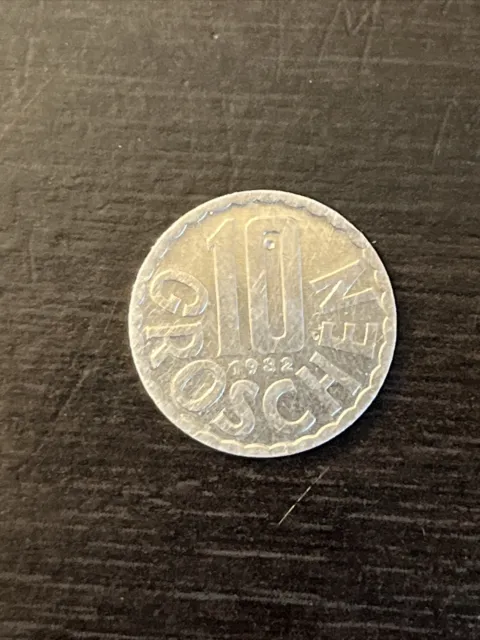 Coins_Austria (Osterreich)_10 Groschen_Rare Coin_1982 (42 Years Old)_Circulated
