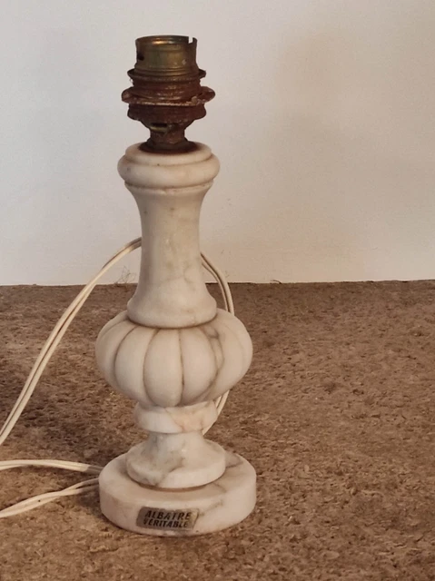 Pied De Lampe Ancien En Albâtre - Pour Bureau Ou Chevet, Style Notaire, Pas Une Bouillotte