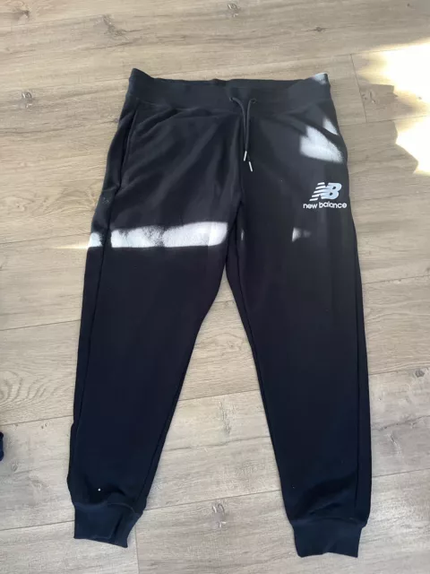 New Balance Black Men’s Tracksuit Pants Size XL