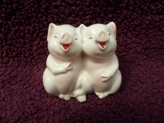 Vintage Beswick Fun Models Laughing Pigs, Model no. 2103, excellent condition.