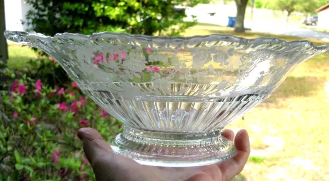 Vintage Cambridge Rose Point Etched Crystal 10" Footed Bowl w/ Handles