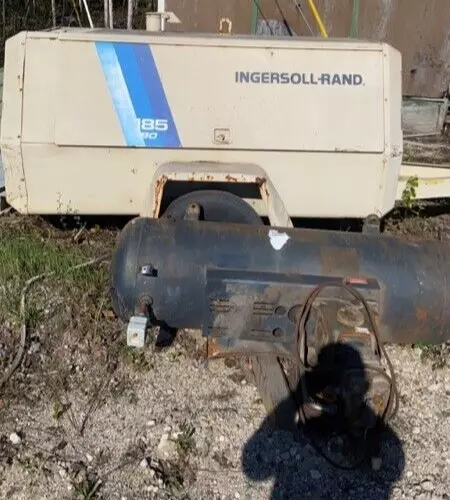 Ingersoll Rand 185 portable diesel air compressor John Deere- For Parts