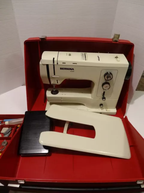 Bernina Record 830 Electronic Sewing Machine w Case, Pedal & accessories