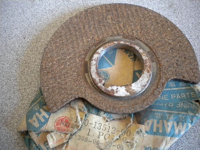 Vis De Réglage D'embrayage Yamaha OEM - Réf. 122-16343-00 - New Old Stock Pour Modèles 70-71 G6, 72 G7, 63-64 YG1